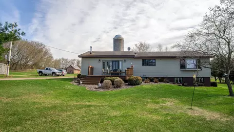 23 17 34 18th St, New Auburn, WI 54757