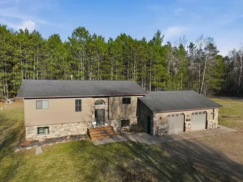 1021 N Trails End St Ave, Bruce, WI 54819