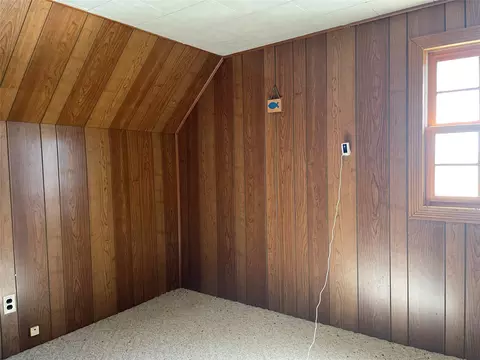 Bedroom - 1085 13th Ave, Barron, WI 54812 photo 4 of 4