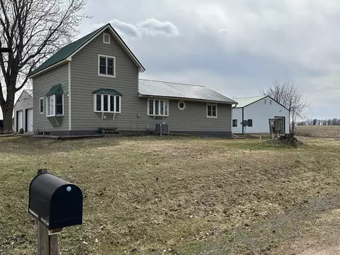 Exterior - 1085 13th Ave, Barron, WI 54812 photo 10 of 14