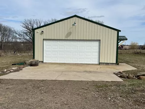 Exterior - 1085 13th Ave, Barron, WI 54812 photo 11 of 14