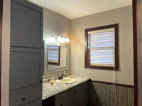 Bath - 1085 13th Ave, Barron, WI 54812 photo 1 of 3