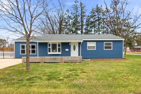 211 11th St W, Altoona, WI 54720
