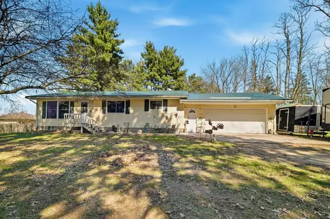 168 S Hoffman St, Hixton, WI 54635