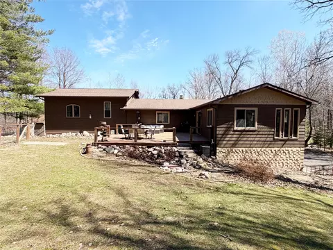 2425 27 12 St, Rice Lake, WI 54868