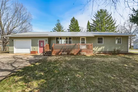 2808 Knapp St, Menomonie, WI 54751