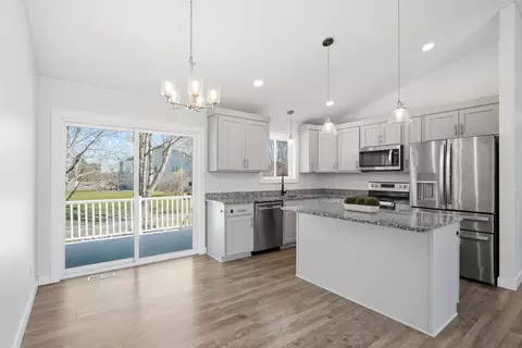 Kitchen - 1630 5th Ave, Baldwin, WI 54002 photo 1 of 2