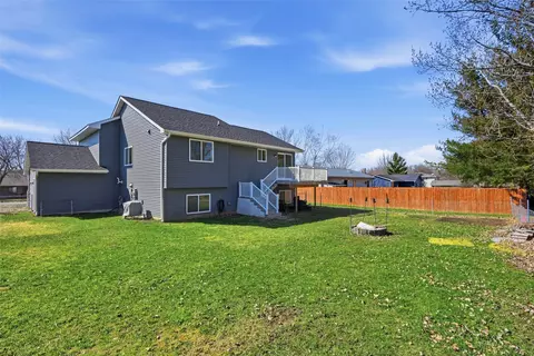 Exterior - 1630 5th Ave, Baldwin, WI 54002 photo 4 of 4