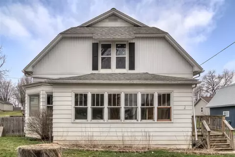 129 N Jackson St, Boyd, WI 54726