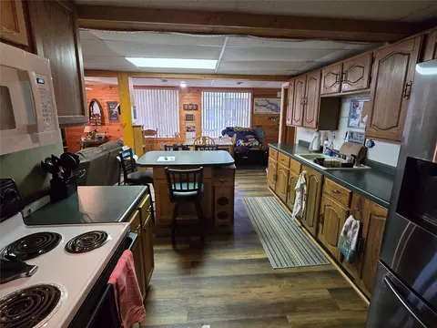 Kitchen - 810 26th St #9, Chetek, WI 54728 photo 4 of 5