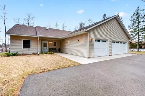 10431 Sorenson Dr, Hayward, WI 54843