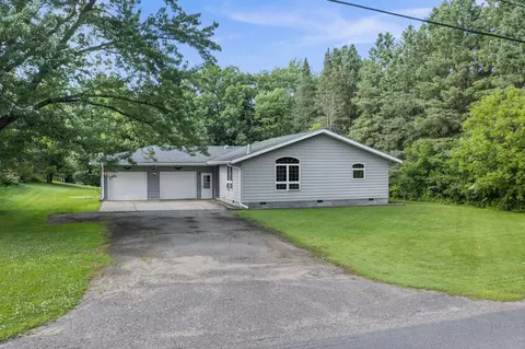 960 Sylvan St, Cumberland, WI 54829
