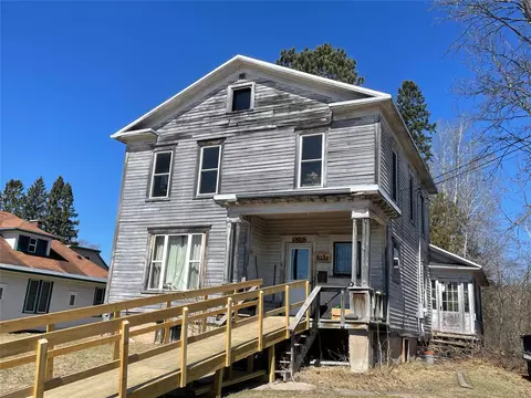 436 E 1st St, Glidden, WI 54527