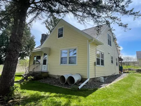 e3228 550th Avenue, Menomonie, WI 54751