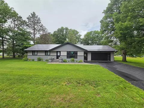 170 Victoria St, Phillips, WI 54555