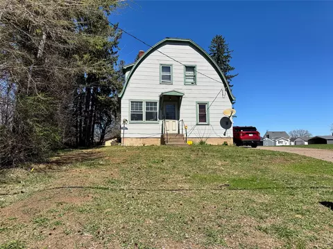 754 W Main St, Mondovi, WI 54755