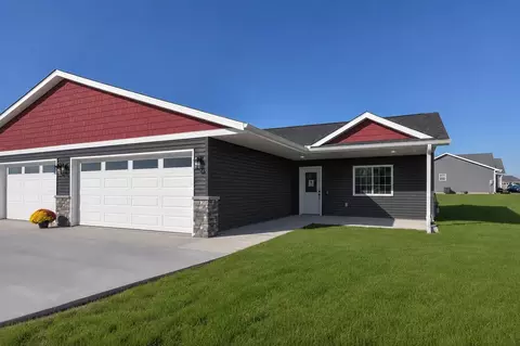 1836 Dorret Rd, Eau Claire, WI 54703