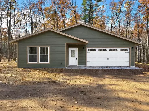 10751 August Ln, Hayward, WI 54843