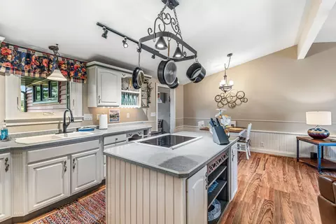 Kitchen - s5270 Sd Lane, Augusta, WI 54722 photo 5 of 5
