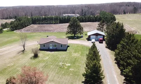 1810 E Main St, Gilman, WI 54433