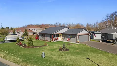 1302 Greentree Dr, Saint Croix Falls, WI 54024