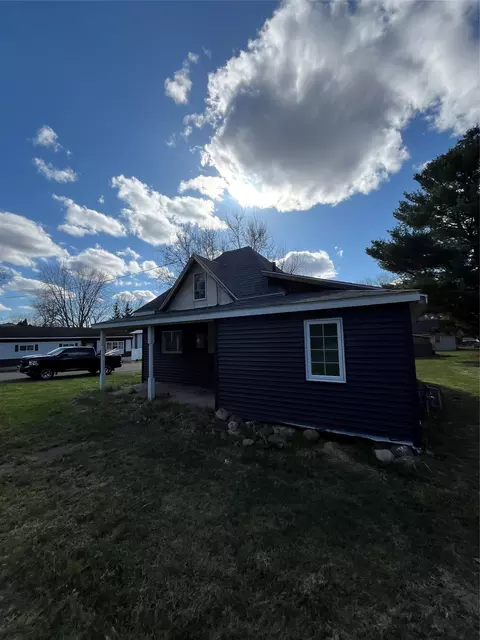 225 E Allen St, Prairie Farm, WI 54762
