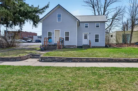 22 6th Ave, Shell Lake, WI 54871