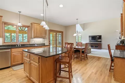 Kitchen - e4400 Pinewood Circle, Eleva, WI 54738 photo 4 of 7