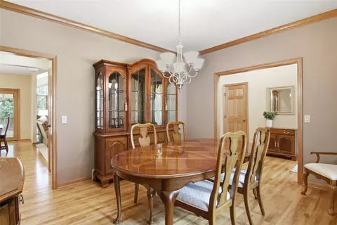Dining - e4400 Pinewood Circle, Eleva, WI 54738 photo 2 of 2