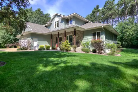 e4400 Pinewood Circle, Eleva, WI 54738