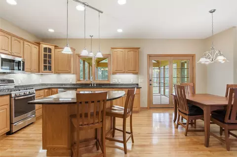 Kitchen - e4400 Pinewood Circle, Eleva, WI 54738 photo 7 of 7