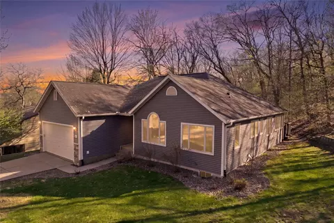 2936 Boston Dr, Eau Claire, WI 54703