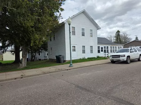 526 E Murray St, Boyd, WI 54726