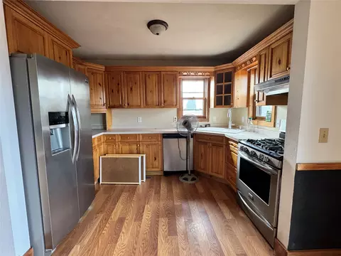 Kitchen - 417 8th Ave, Shell Lake, WI 54871 photo 1 of 2