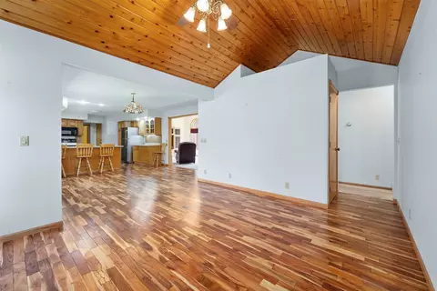 Living - 3120 E Cedar Rd, Eleva, WI 54738 photo 11 of 11