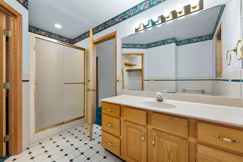 Bath - 3120 E Cedar Rd, Eleva, WI 54738 photo 3 of 4