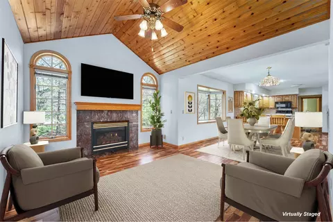 Living - 3120 E Cedar Rd, Eleva, WI 54738 photo 10 of 11