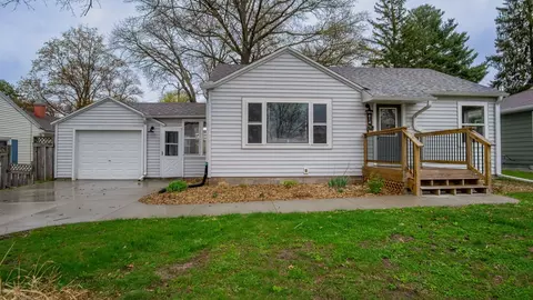 414 4th Ave S, Strum, WI 54770