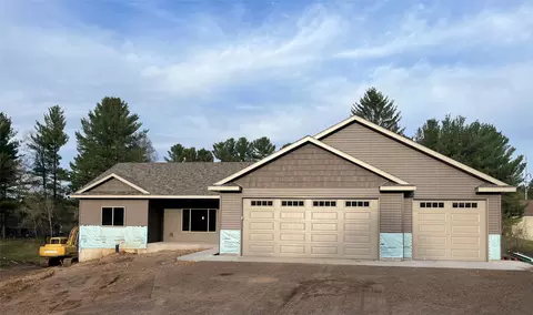 5981 162 St, Chippewa Falls, WI 54729