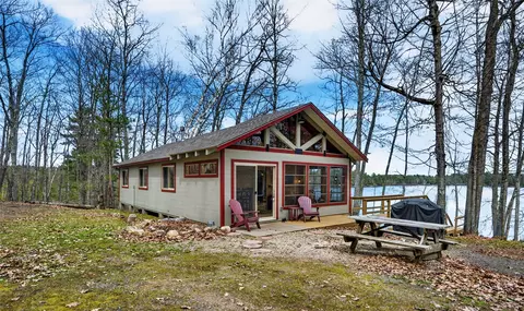 11020 W Allan Rd #6, Hayward, WI 54843
