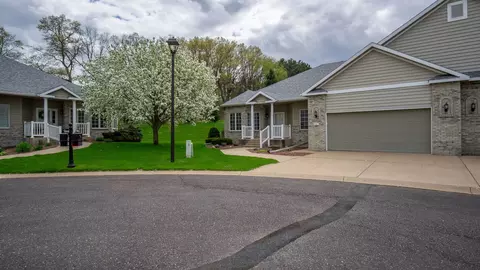 4112 Mill Run Ct, Eau Claire, WI 54703