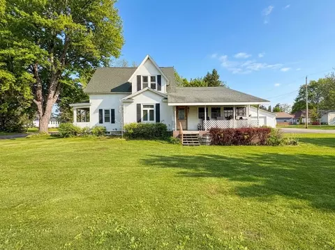 3800 N 4th St, Weyerhaeuser, WI 54895