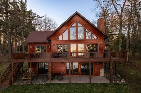 14323 W Court Oreilles Lake Dr, Hayward, WI 54843