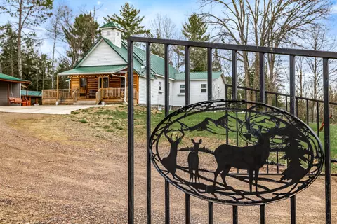 15376 W Chapel Rd, Birchwood, WI 54817