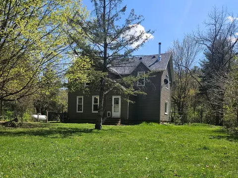 2397 W Silver Spring Dr, Eau Claire, WI 54701