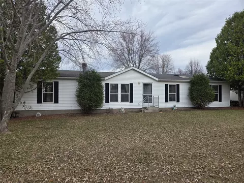 3723 132nd St, Chippewa Falls, WI 54729