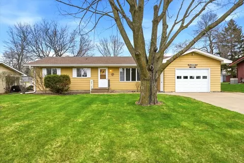 1430 8th Ave, Baldwin, WI 54002