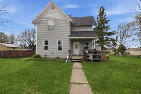 228 Lincoln St, Stanley, WI 54768