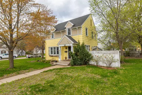 905 Margaret St, Eau Claire, WI 54701