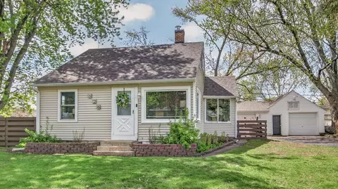 828 Alsace St, Altoona, WI 54720